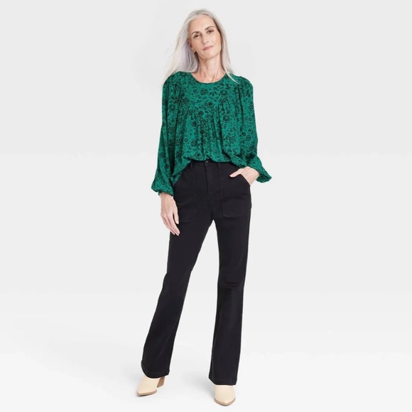 2 for $15 - NWT Knox Rose Bishop Long Sleeve Blouse - Picture 2 of 8